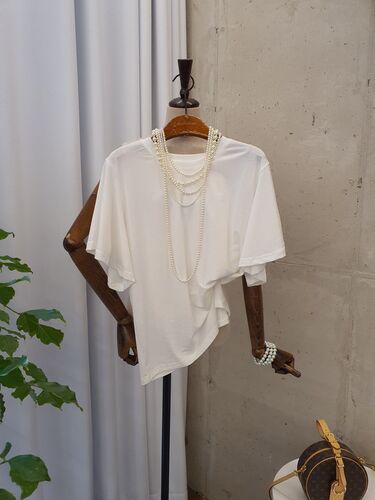 [1+1여름신상 무배] 제니아 찰랑찰랑 날개 무지 라운드 반팔 티셔츠
