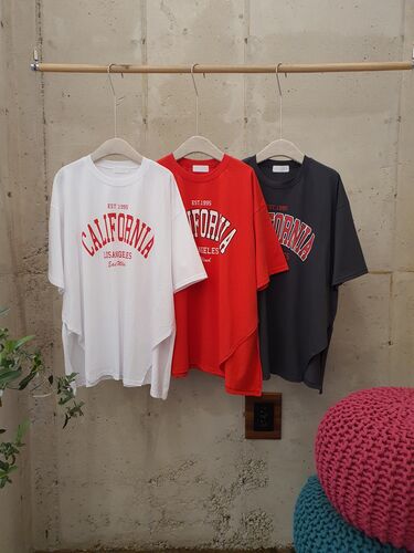 [봄신상 무배] 캘리 1995 레터링 루즈핏 트임 라운드 반팔 티셔츠