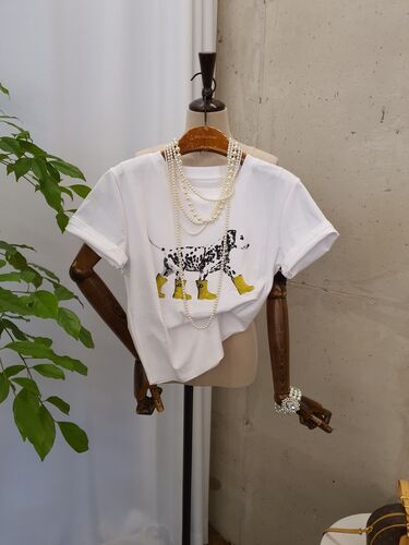 [여름신상 무배] 달마시얀 프린팅 둥근 밑단 라운드넥 반팔 티셔츠